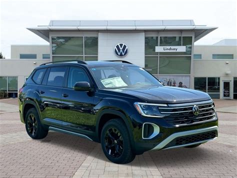 New 2024 Volkswagen Atlas Peak Edition SEL 4D Sport Utility In Sterling