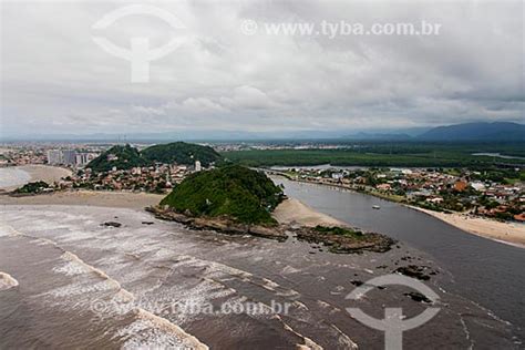 Tyba Online Assunto Foto Aérea Do Morro Sapucaitava Com A Foz Do