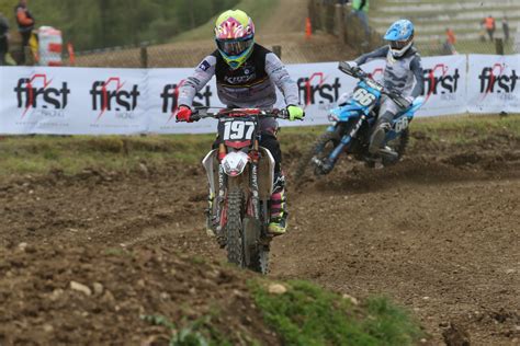 Motocross La Bourgogne Franche Comt Monte Sur Le Podium Du Motocross