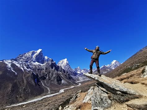 Everest Trekking in Nepal - Mt. Everest Trek - Happyland Treks