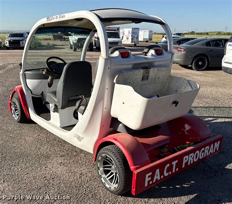 2000 GEM utility vehicle in Dodge City, KS | Item DZ8925 sold | Purple Wave