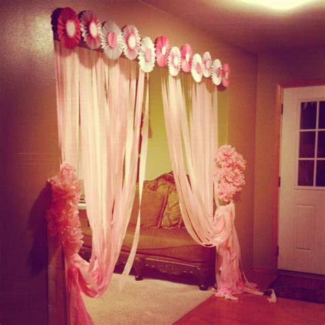 Annie Vang S Diy Party Decorations Diy Pinterest Entry Ways Streamers And Front Doors