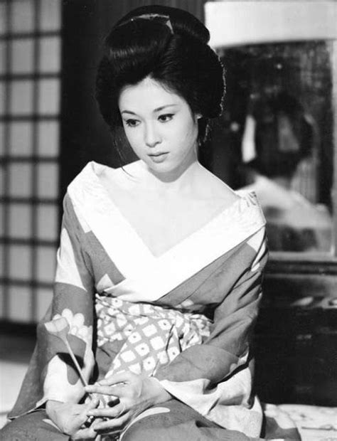 japanese Actress Ayako Wakao in the 1950s and 1960s | 映画, 京マチ子, スター