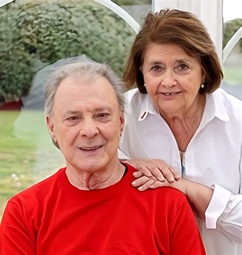 Bon anniversaire à Herbert Leonard 79 ans en couple avec Cléo depuis