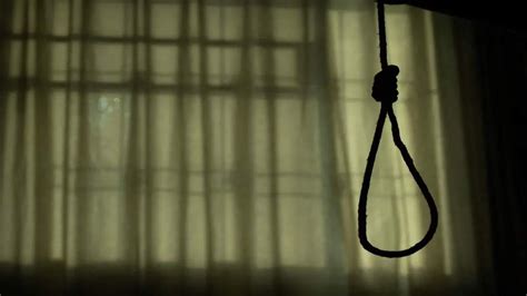 teen couple  hanging  hotel room  lucknow