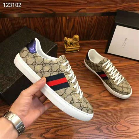 Gucci Men Ace GG Supreme Bees Sneaker Brown LULUX