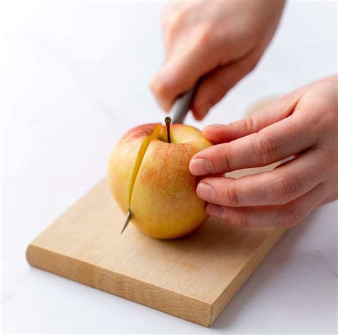 How To Cut An Apple Into Slices Healthy Fitness Meals