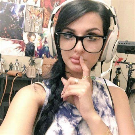 Pin By Ghost Sniper On Sssniperwolf Sssniperwolf Glasses Cat Eye Glass