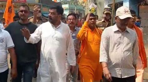 Tmc And Bjp Leaders Walk Togther At Ram Navami Rally In Birbhum Marks