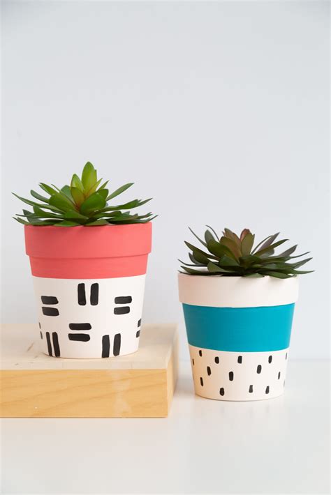 Simple Painted Pots For Plants Alice And Lois