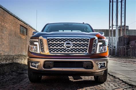 Nissan Presenta La Totalmente Nueva Pick Up TITAN 2017 En El Auto Show