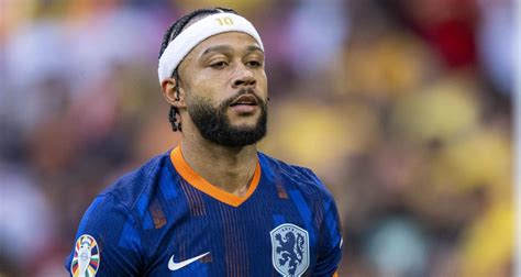 Om Mercato Apr S Depay Et Hwang Un Autre Attaquant Denvergure Cibl