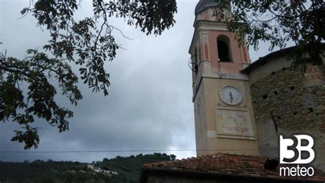 Foto Meteo Campanile Chiesa Diano Borganzo B Meteo