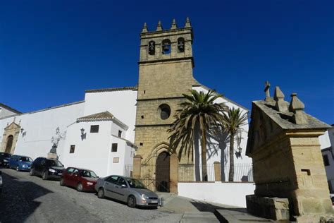 Fuente de los ocho caños Iglesia del Padre Jesus Ronda Malaga 01 a