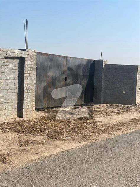 Kanal Boundary Wall Farm House Land At Bedian Road Near Dha Phase