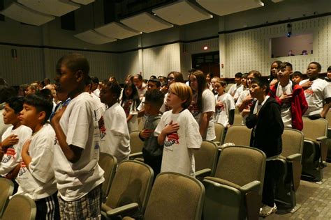 Albertville Intermediate School 5th Graders Celebrate Becoming Super