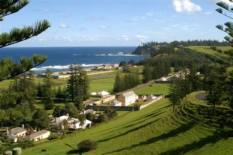 Queensland in bid to take over historic Norfolk Island - Sunshine Coast News