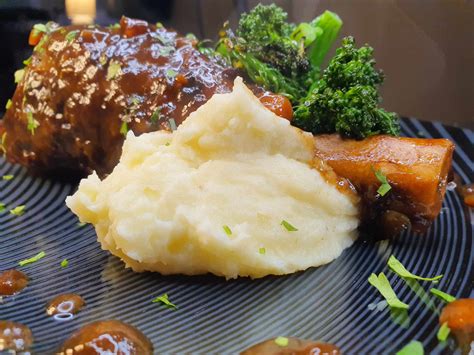 Eat Strategy - Lazy Lamb - Aldi has $14 pre-cooked Lamb... | Facebook