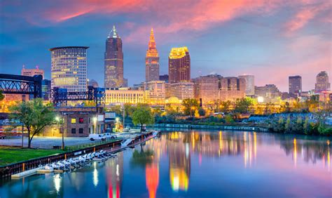 Top 10 Must-Try Activities in Cleveland Tonight: Ultimate Night Out Guide - Hunter Games Magazine