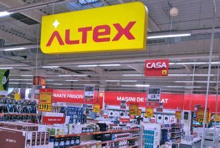 Altex își deschide la Arad cel mai mare magazin de electronice și