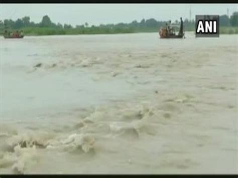 Villages In Bihar’s Darbhanga Submerge Due To Flood Chinimandi