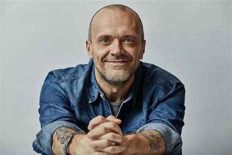 Buon Compleanno Max Pezzali Auguri Al Cantautore Italiano Life People