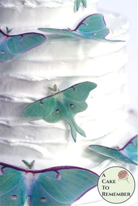 9 Edible Luna Moth Cake Decorations For A Woodland Wedding Etsy