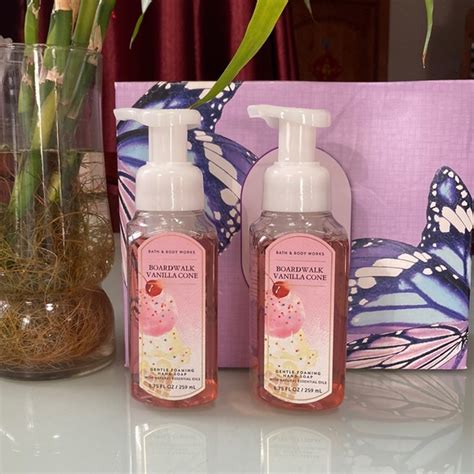Bath Body Works Bath Body Bbw Boardwalk Vanilla Cone Hand Soap Gentle Foaming X2 New