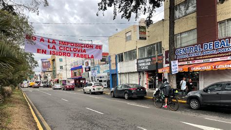 En Avenida Isidro Fabela Comerciantes Se Oponen A Ciclov A Semov