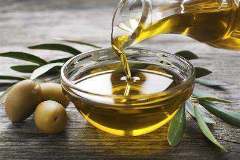 Olio Evo (Extravergine di oliva): proprietà e caratteristiche | Ohga!