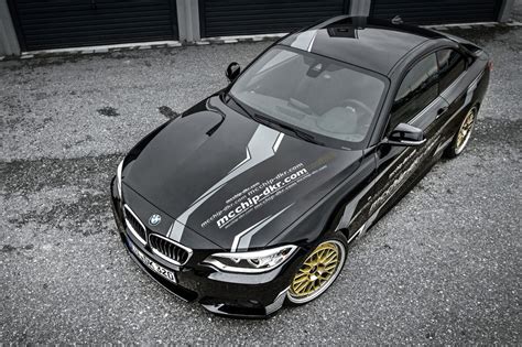 MCCHIP DKR MC320 un BMW 220i Coupé con 320 CV Periodismo del Motor