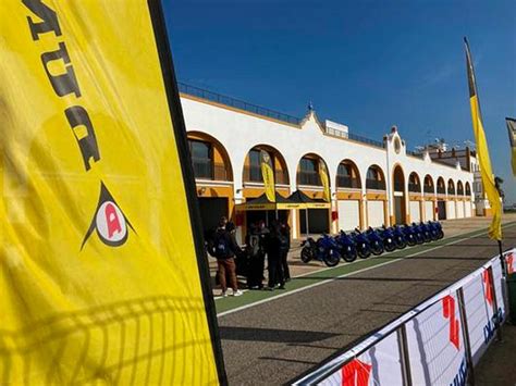 Dunlop Sportsmart Tt Impresionirao Na Novom Suzukiju Moto Magazin