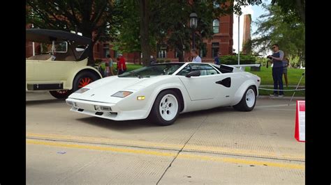 Lamborghini Countach White