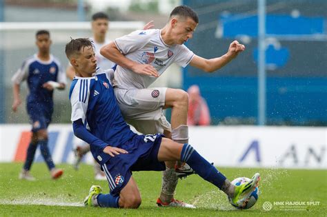 I Pioniri U Split Donose Pokal Osvaja A Kupa Hnk Hajduk Split