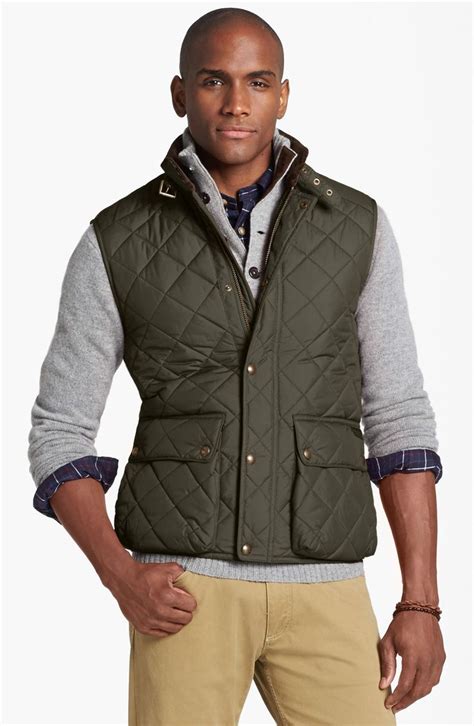 An Olive Green Quilted Gilet And Tan Chinos Feel Perfectly Suited For