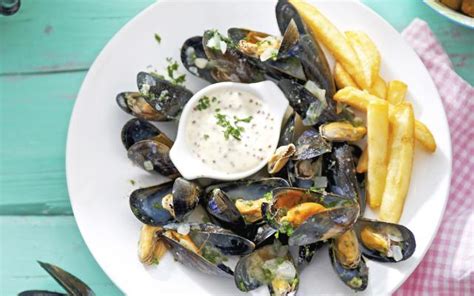 Moules Nature Frites Et Sauce Moutarde Cuisine Et Recettes Recette