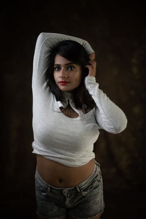 Indian Top Hot Models Spesanut