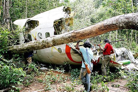 Gol Pagará R 4 Mi A índios Pela Queda Do Avião Em 2006