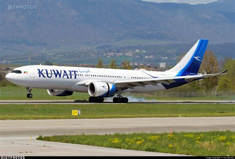 K Apg Airbus A Kuwait Airways Paul Denton Jetphotos