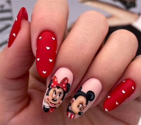 Pin by Damaris Benitez on Uñas Disney Disney inspired nails Nail