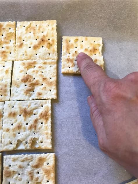 Millionaire Cracker Candy Recipe A Saltine Toffee And Chocolate Treat