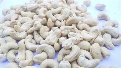 W320 Grade Cashew Nut Packaging Size 1 Kg At Rs 580 Kg In Cuddalore