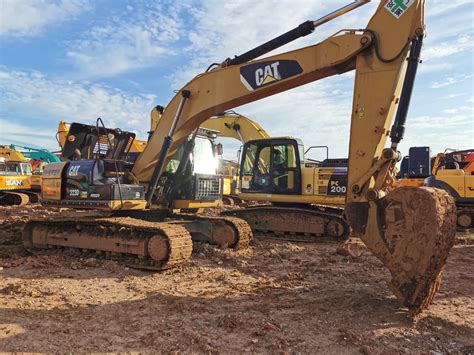 Machinery Japan Original Excavator Caterpillar Cat 323 Hydraulic