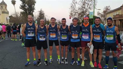 Doce Fondistas Moralos completan el XXXVII el Maratón de Sevilla