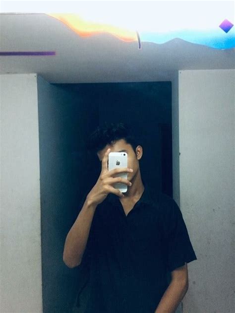 Mirror Selfie Iphone Mirror Selfie Mirror Selfie Iphone Mirror