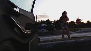 Pute S Exhibe Sur Parking Routier XVIDEOS