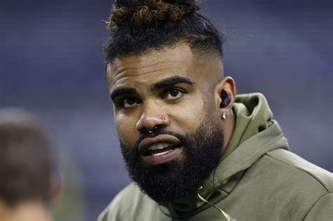 Bucs Rb Coach Believes Ezekiel Elliott Will Be Required To Swallow His