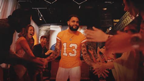 Buccaneers Film Splashy Creamsicle Uniform Video At St Petes