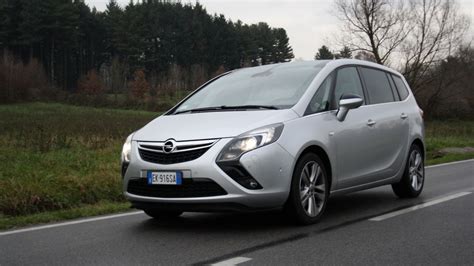 Anteprima Opel Zafira Tourer 1 6 CDTI