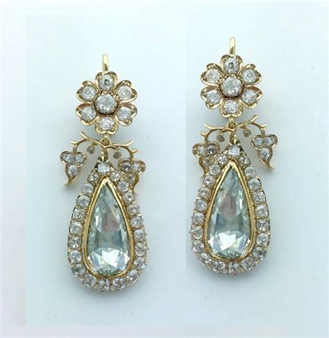 Impressive Antique Rose Cut Pear Shape Diamond Flower Earrings Pendant For Sale At 1stdibs